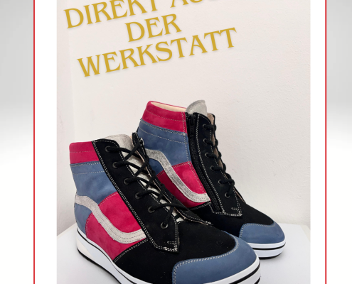 Zwei moderne orthopädische Schuhe in Schwarz, Blau und Pink stehen auf einem weißen Hintergrund. Darüber steht der Schriftzug „Direkt aus der Werkstatt“. Das Logo von Schuster Schalk, Orthopädieschuhmacher & Sanitätshaus, ist oben zu sehen.